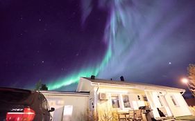 Arctic Light Holiday House